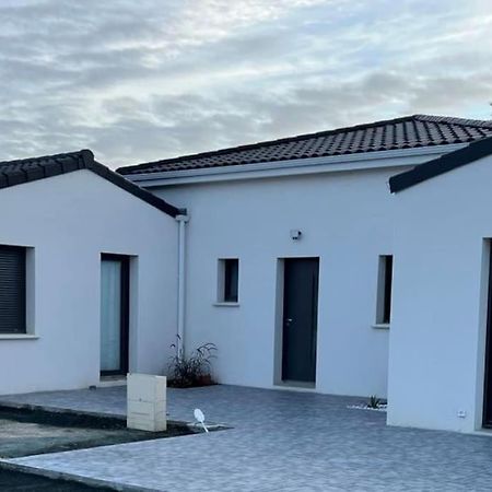 Maison Neuve De Standing 150 M2 Croix-Chapeau Exterior photo
